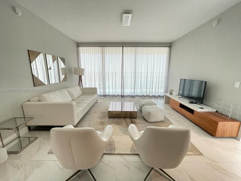 10201 Collins Ave # 1005, Bal Harbour, FL 33154 photo 2