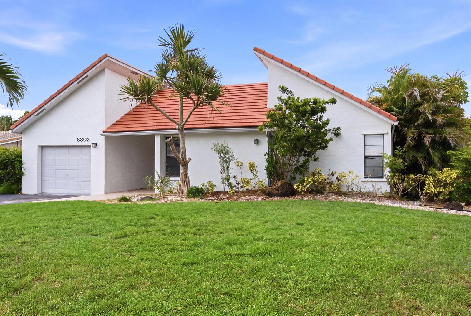 8302 NW 15TH Court, Coral Springs, FL 33071 photo 3