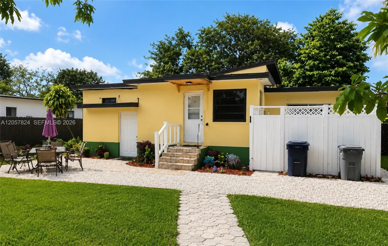 541 Raven Ave # 1, Miami Springs, FL 33166 photo 2