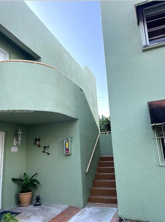 11103 NW 7th St # 202-2, Miami, FL 33172 photo 3
