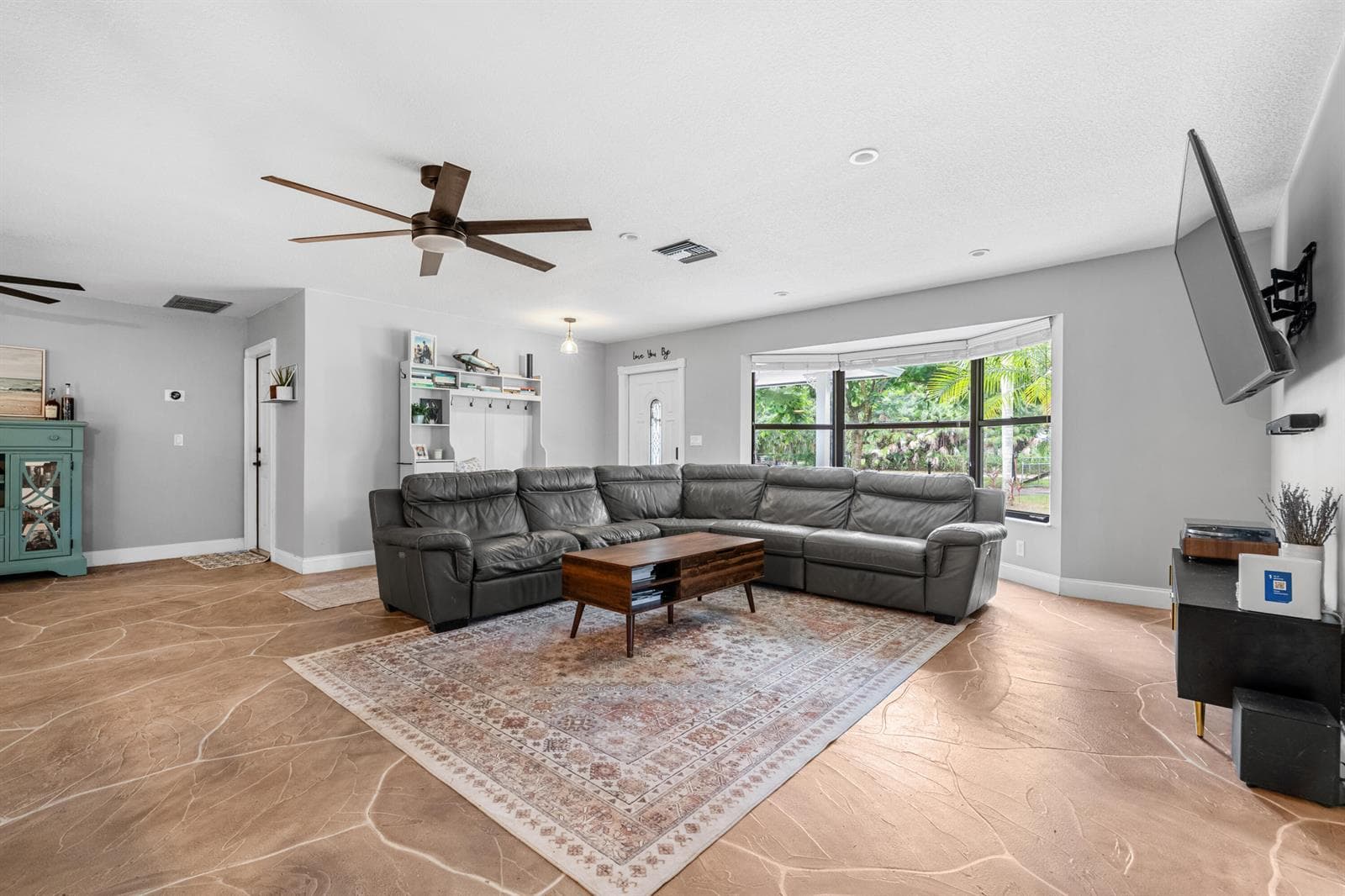 13225 157th Court N, FL 33478 photo 4
