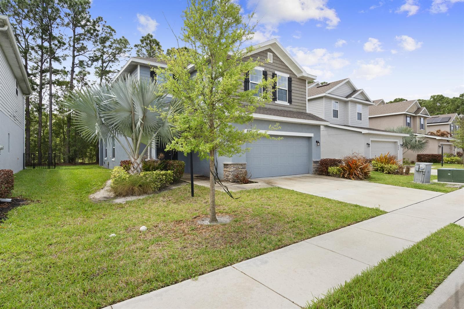 692 NE Turtleback Trail, Port St. Lucie, FL 34983 photo 4