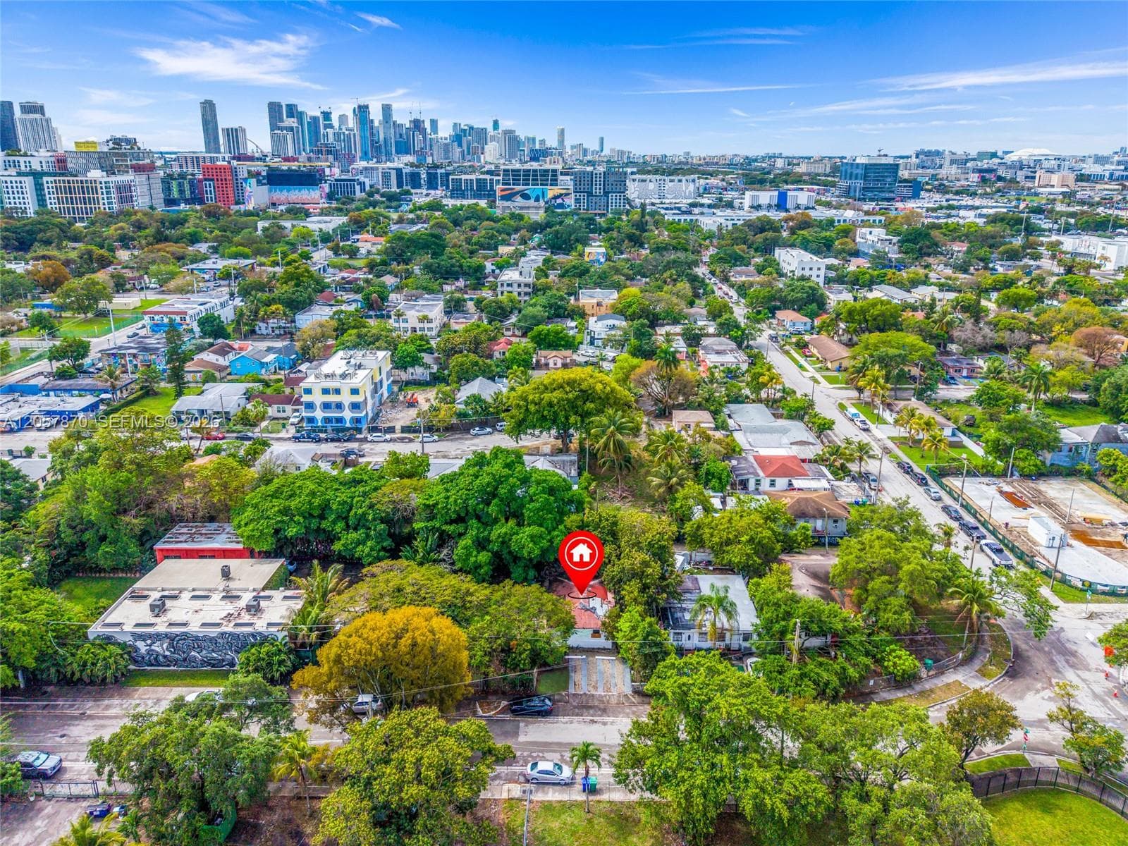 270-272 NW 35th St, Miami, FL 33127 photo 2