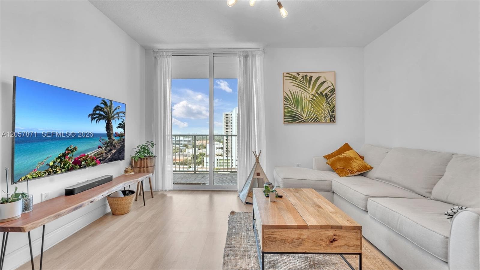 1250 S Miami Ave # 1307, Miami, FL 33130 photo 2