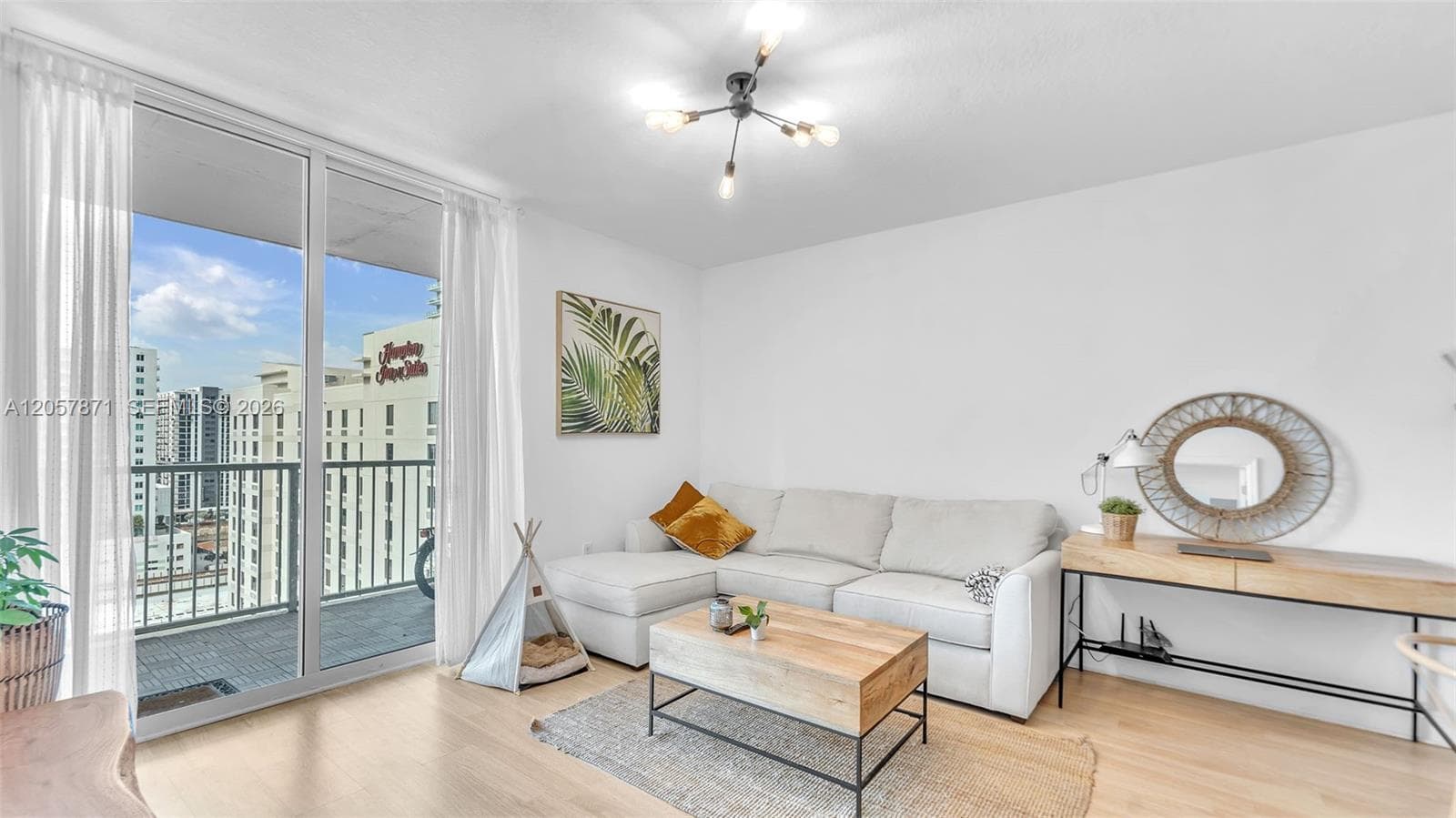 1250 S Miami Ave # 1307, Miami, FL 33130 photo 3