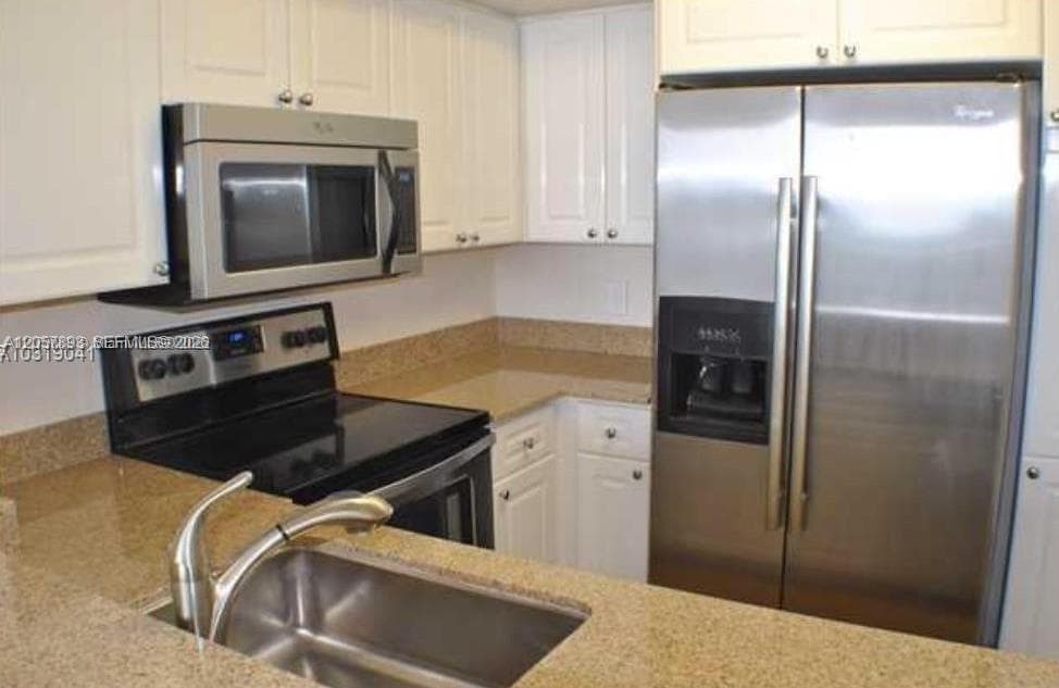 1800 Sunset Harbour Dr # 1109, Miami Beach, FL 33139 photo 3