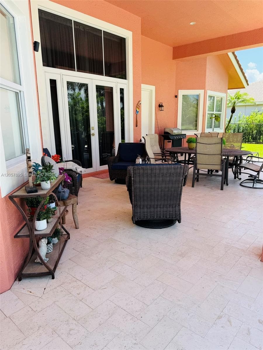 15171 SW 35th St, Davie, FL 33331 photo 4