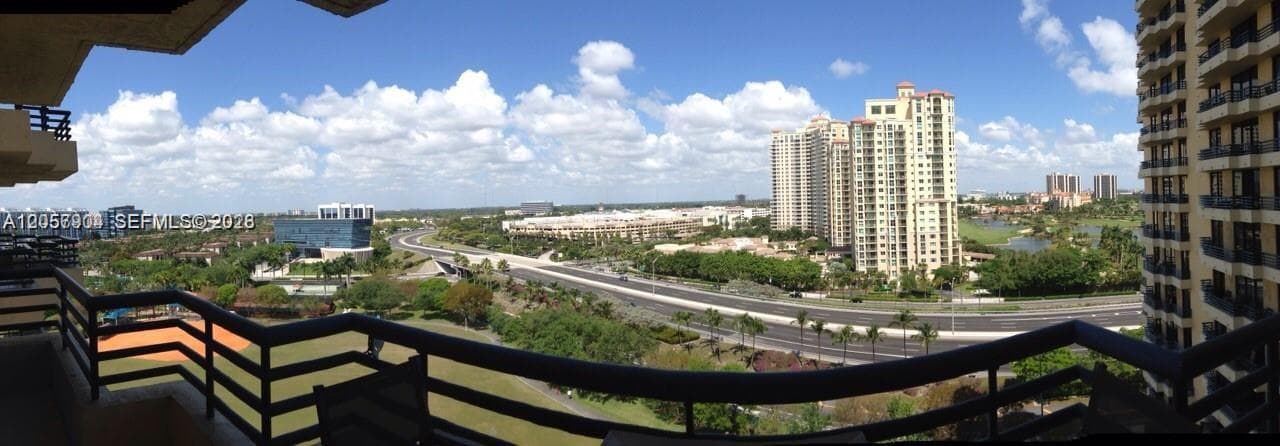 3300 NE 191st St # 1402, Aventura, FL 33180 photo 2