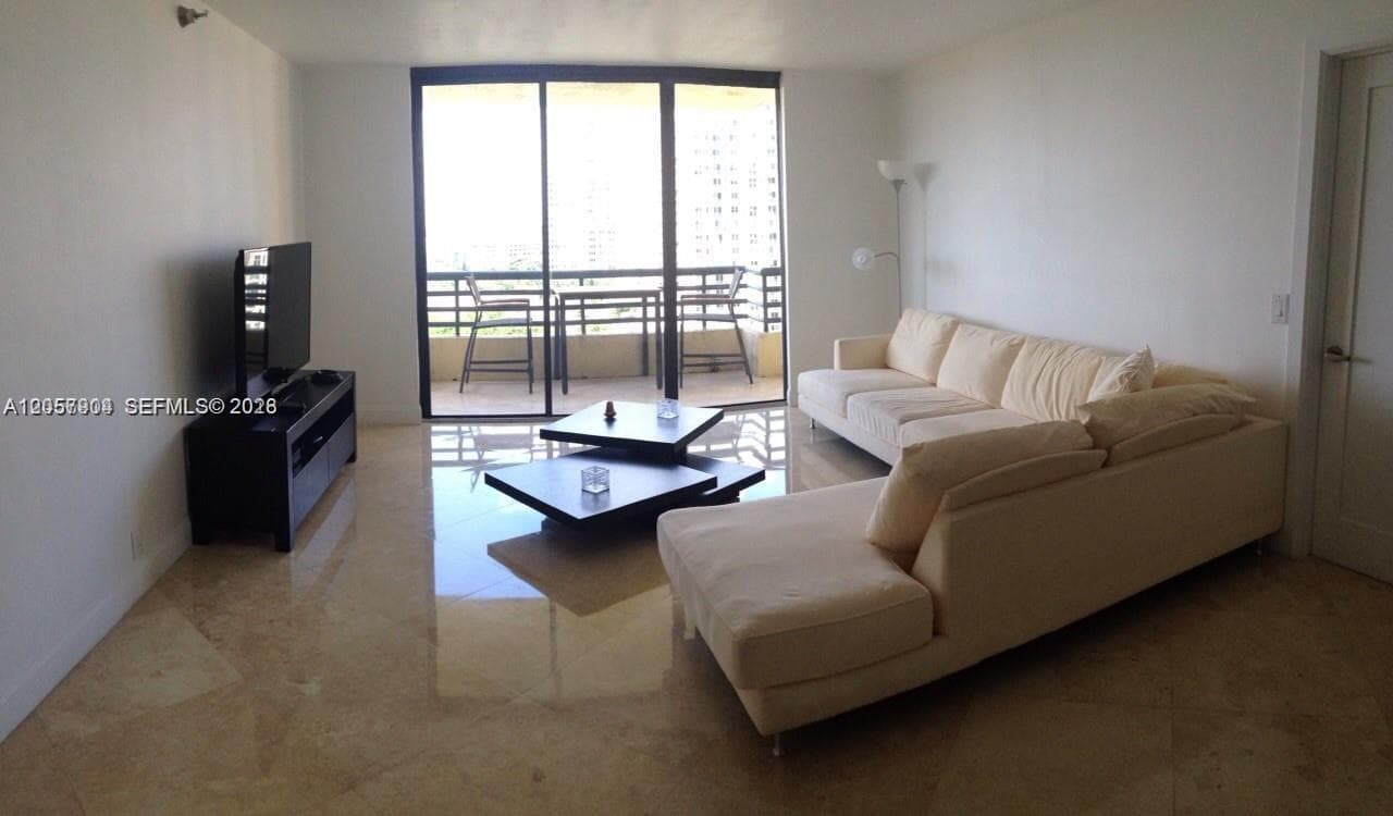 3300 NE 191st St # 1402, Aventura, FL 33180 photo 4