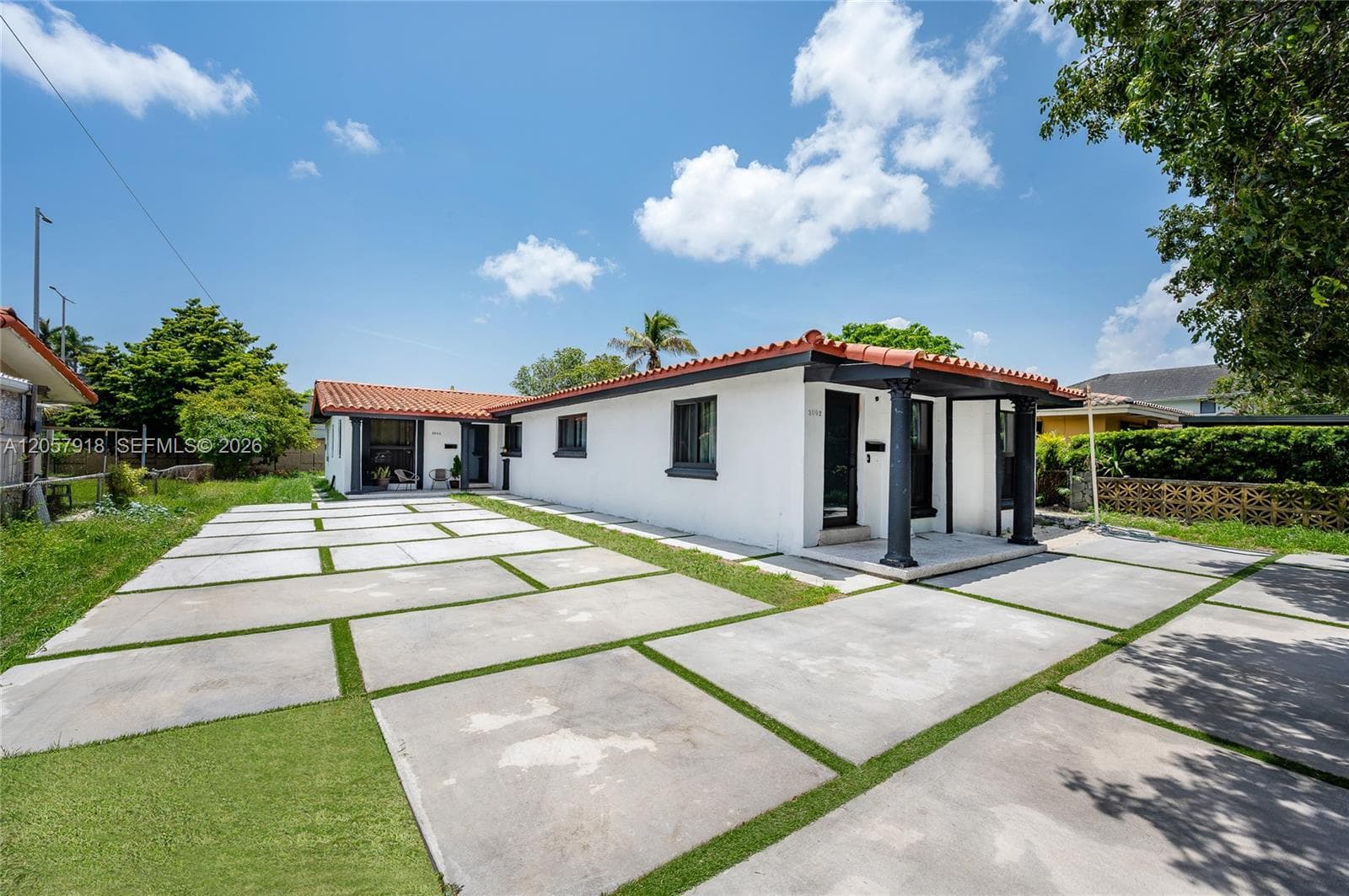 3000 NW 13th st, Miami, FL 33125 photo 2