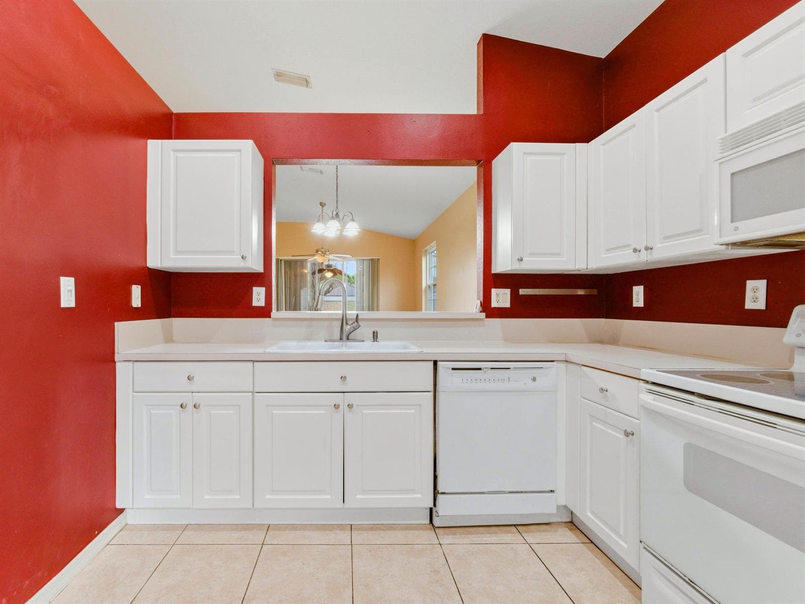 2920 E ARAGON Boulevard # 3, Sunrise, FL 33313 photo 5