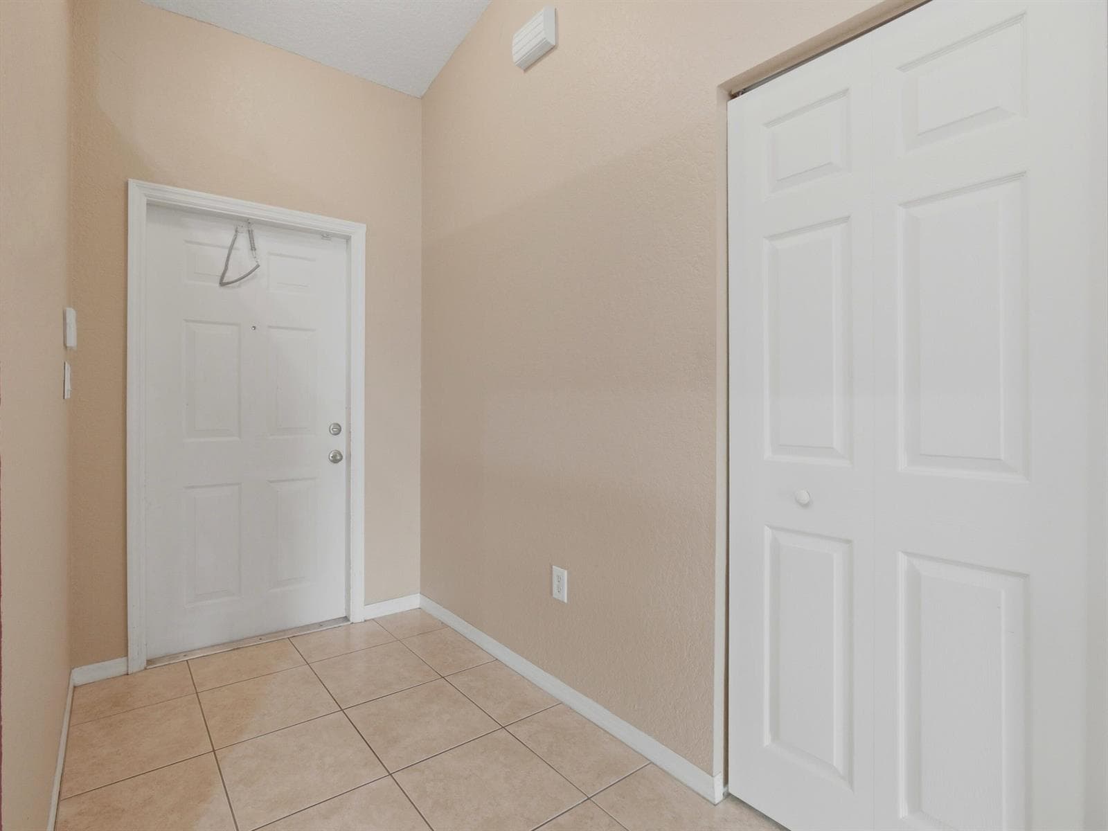 2920 E ARAGON Boulevard # 3, Sunrise, FL 33313 photo 4
