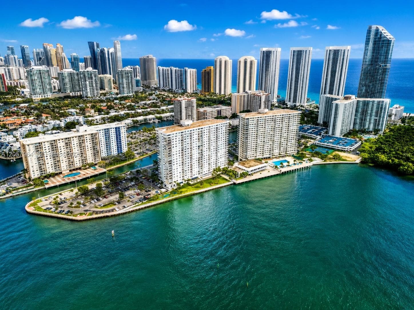 300 Bayview Dr # 807, Sunny Isles Beach, FL 33160 photo 2