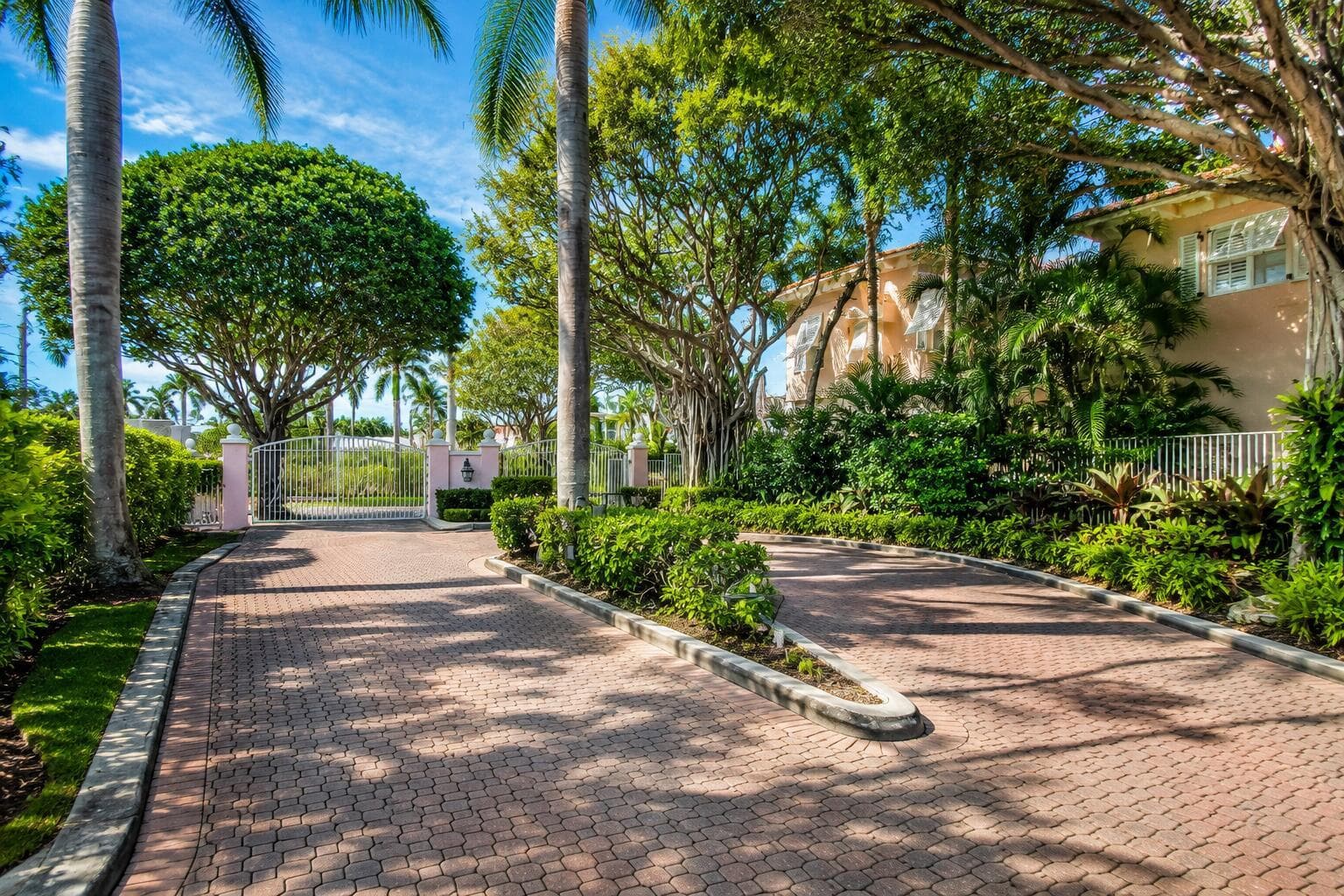 790 Andrews Avenue # C206, Delray Beach, FL 33483 photo 3