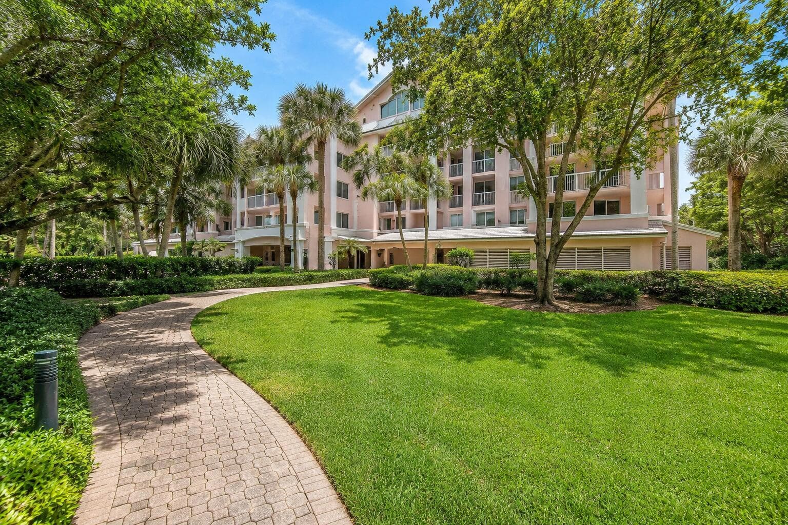 790 Andrews Avenue # C206, Delray Beach, FL 33483 photo 4