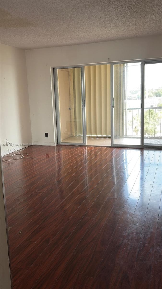505 Spencer Dr # 315, West Palm Beach, FL 33409 photo 4