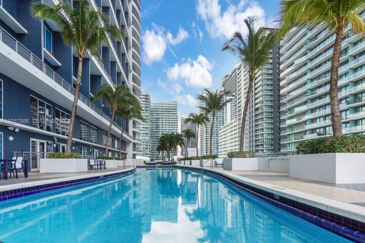60 SW 13th St # 3022, Miami, FL 33130