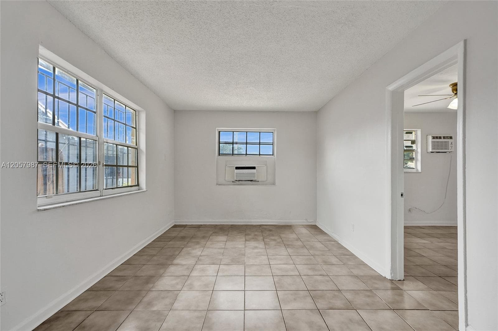 2525 Superior St # 4, Opa-Locka, FL 33054 photo 2