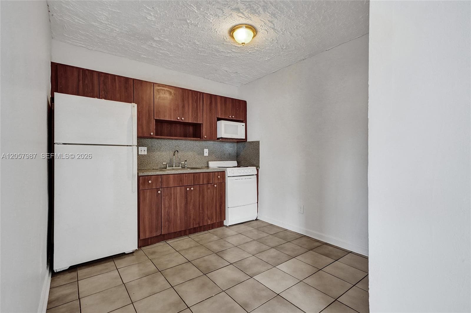 2525 Superior St # 4, Opa-Locka, FL 33054 photo 5