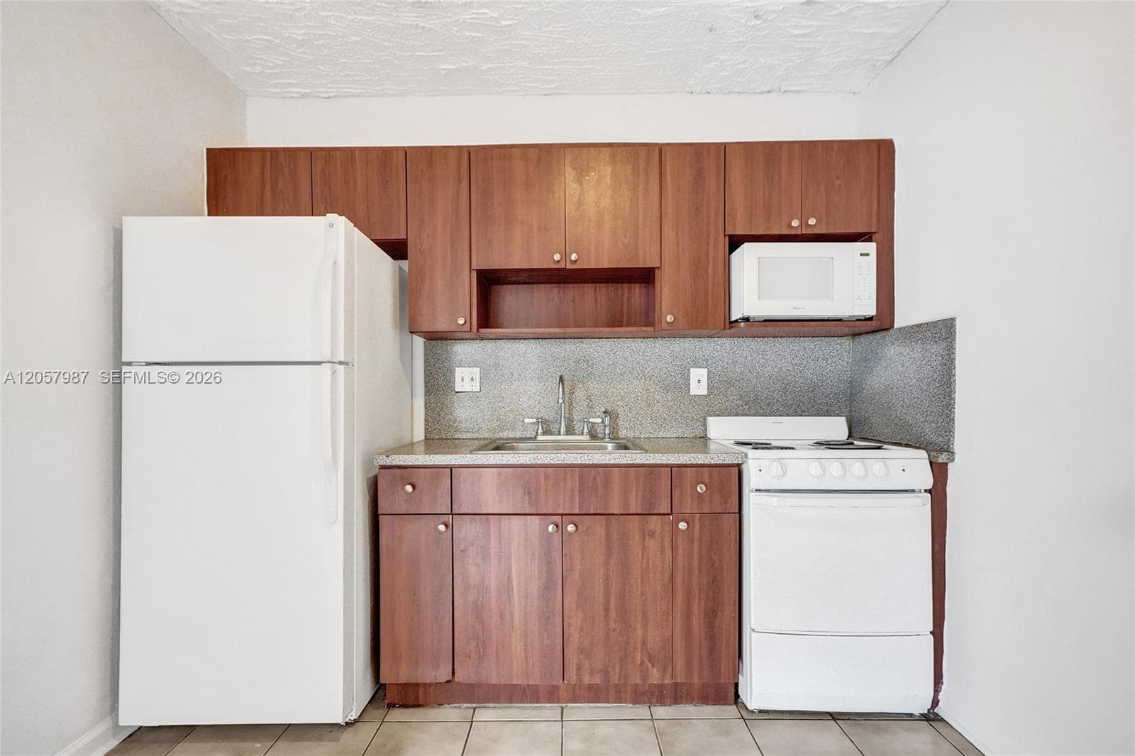 2525 Superior St # 4, Opa-Locka, FL 33054 photo 4