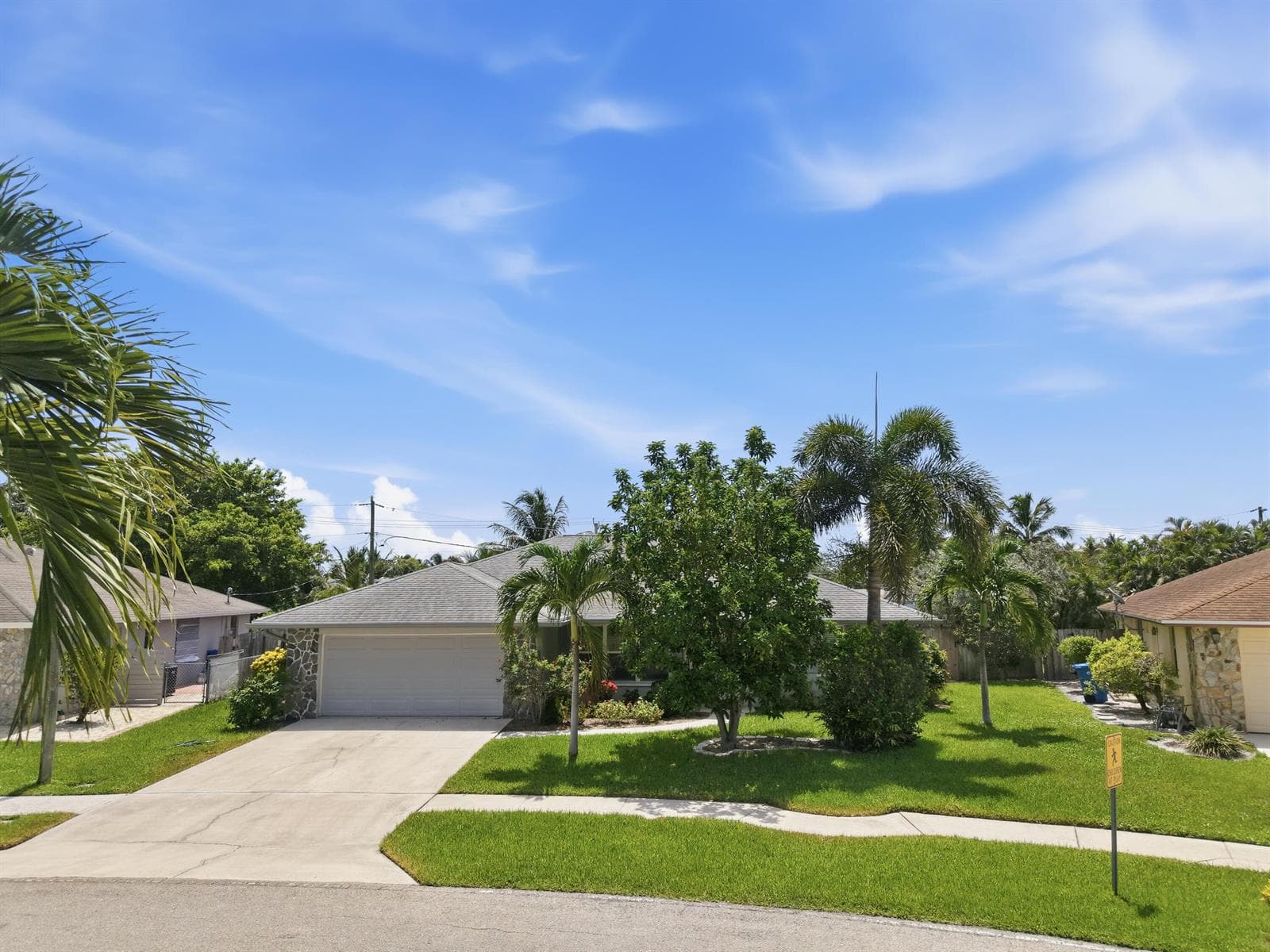 1081 Palama Way, Lantana, FL 33462 photo 2