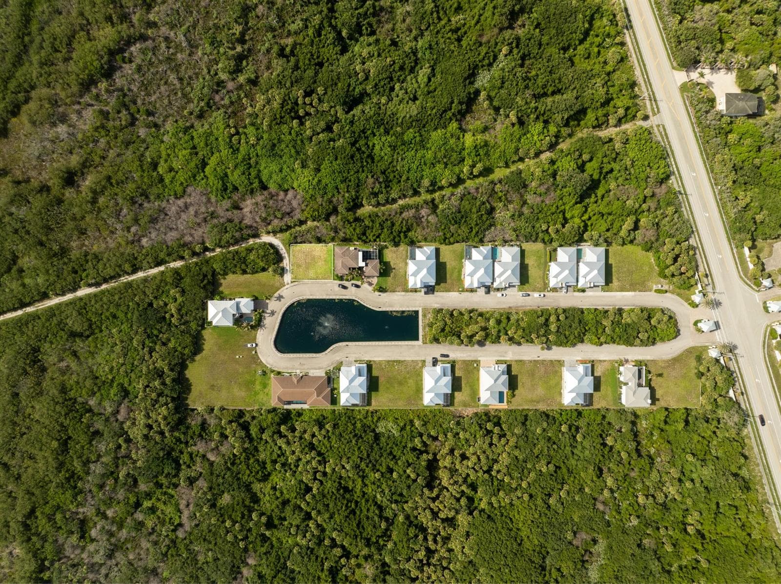 156 Ocean Estates Drive, Hutchinson Island, FL 34949 photo 2
