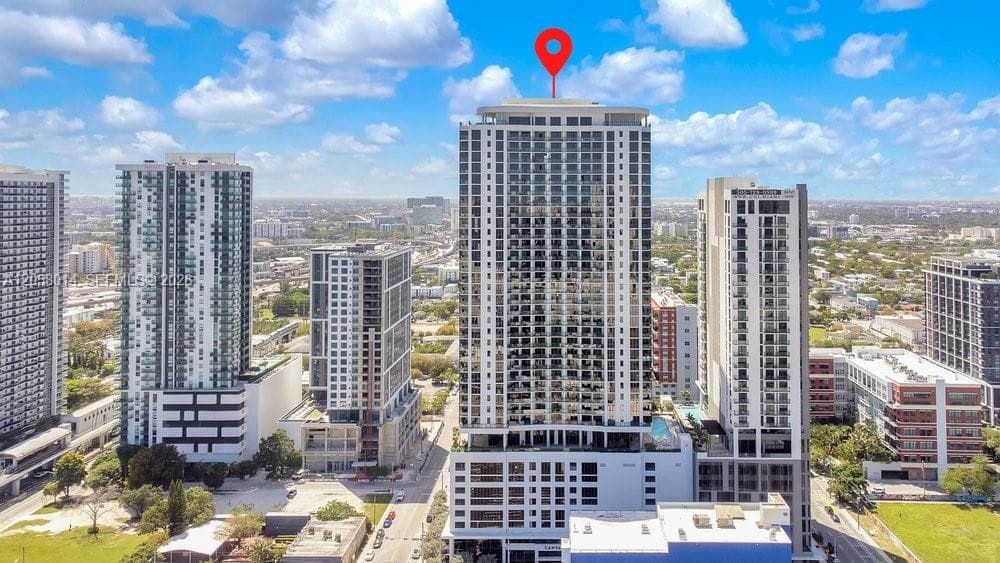 1600 NE 1st Ave # 2811, Miami, FL 33132 photo 2
