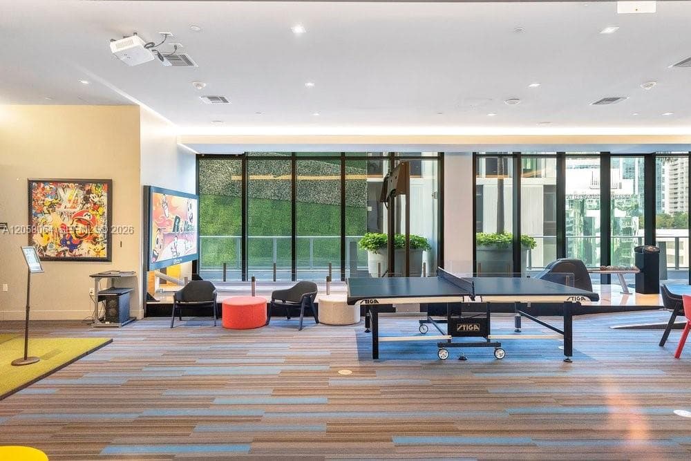 1010 Brickell Ave # 1810, Miami, FL 33131 photo 4