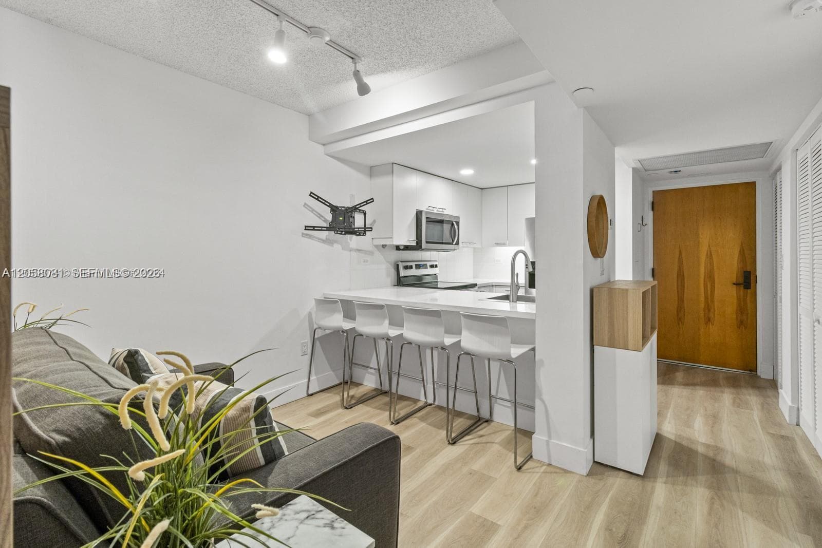 2801 Florida Ave # 234, Miami, FL 33133 photo 3