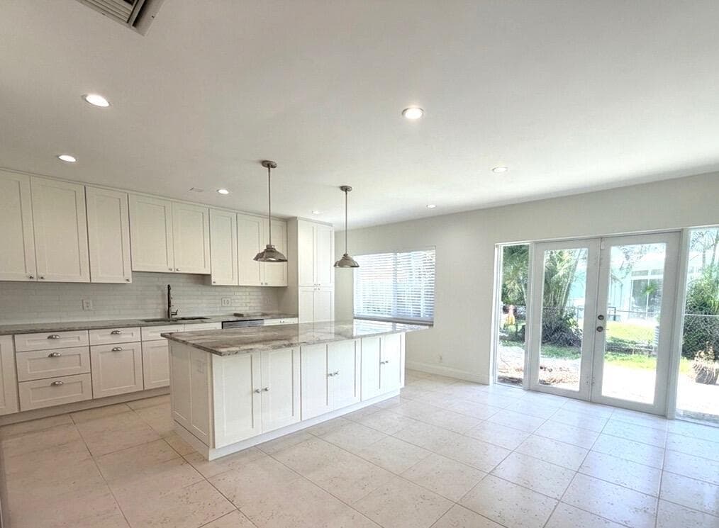 2648 NE 9TH Street, Pompano Beach, FL 33062 photo 5