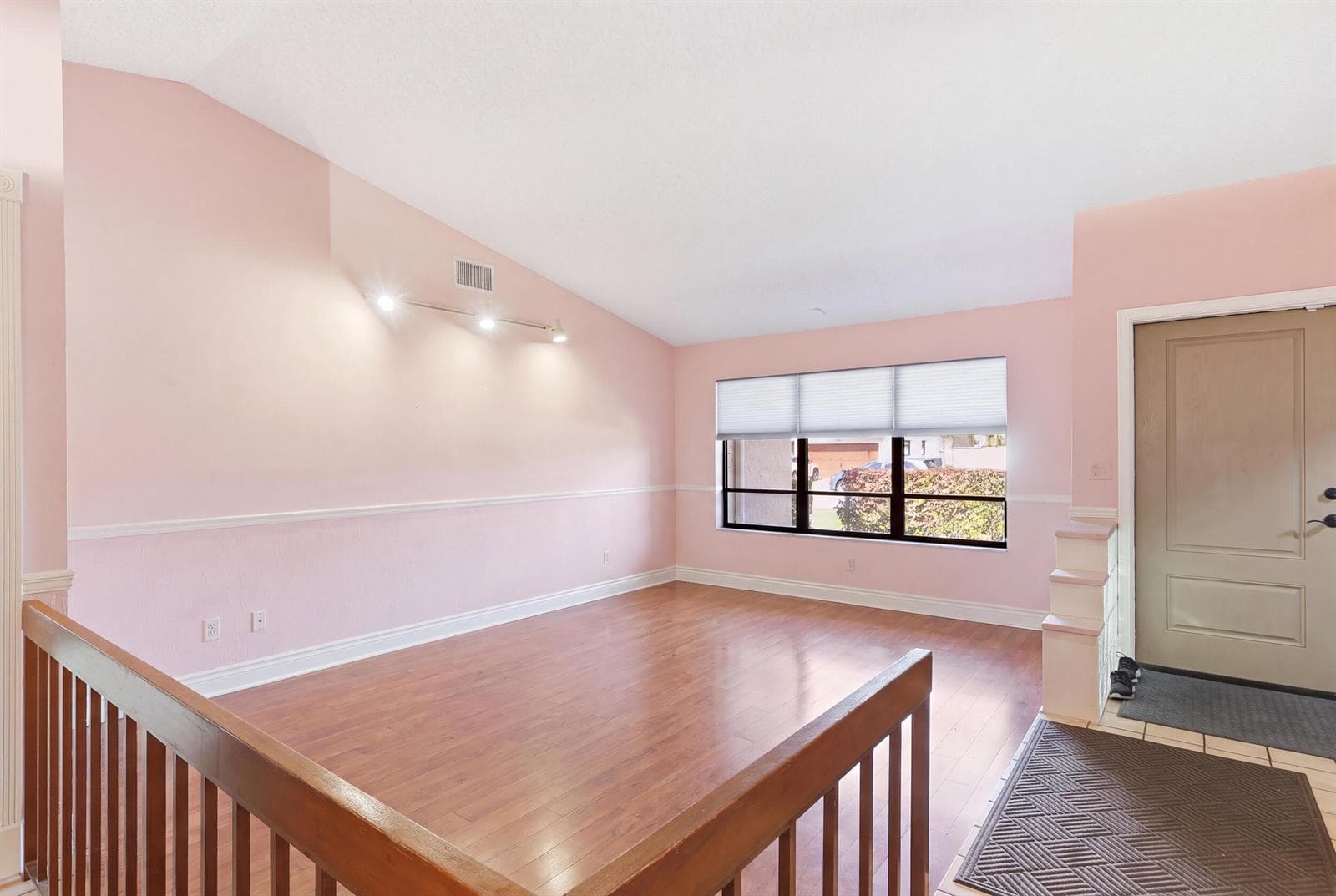 700 NW 102ND Way, Plantation, FL 33324 photo 4