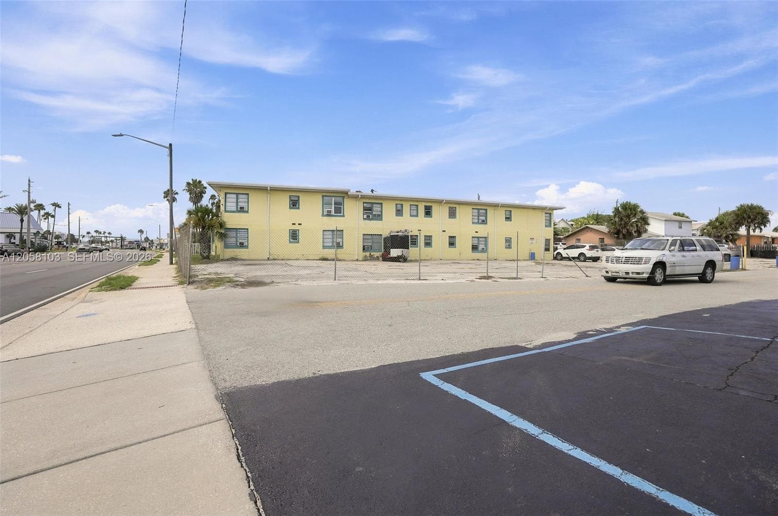 922 S Atlantic, Daytona, FL 32118