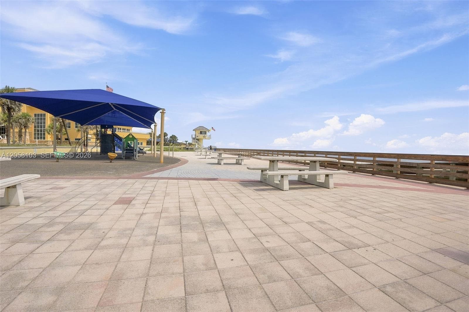 922 S Atlantic, Daytona, FL 32118 photo 4