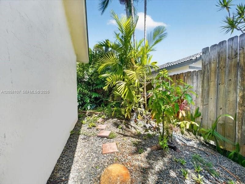 8514 SW 209th Ln, Cutler Bay, FL 33189 photo 4