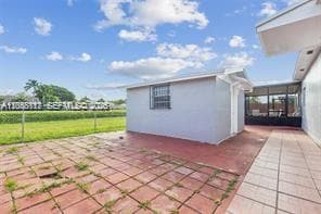 10471 SW 141st Dr, Miami, FL 33176 photo 4