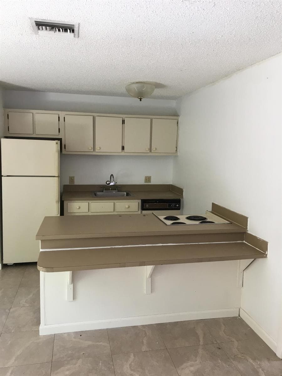 1834 My Pl Lane, West Palm Beach, FL 33417