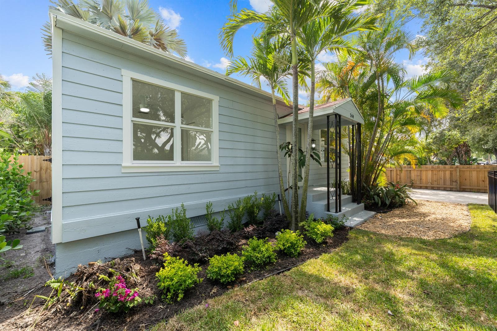 514 52ND Street, West Palm Beach, FL 33407 photo 2