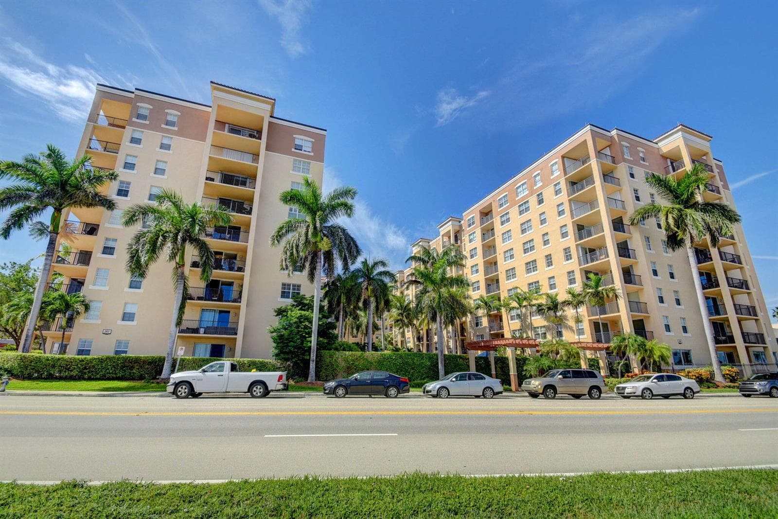 1801 N FLAGLER Drive # 727, West Palm Beach, FL 33407 photo 2