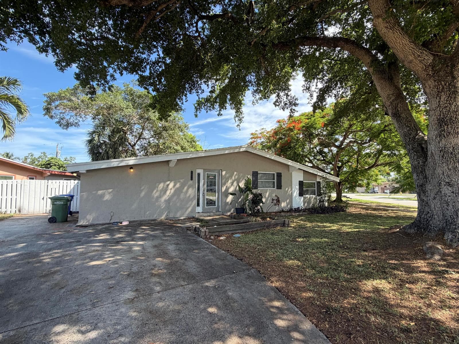 5572 SW 6th Court, Margate, FL 33068