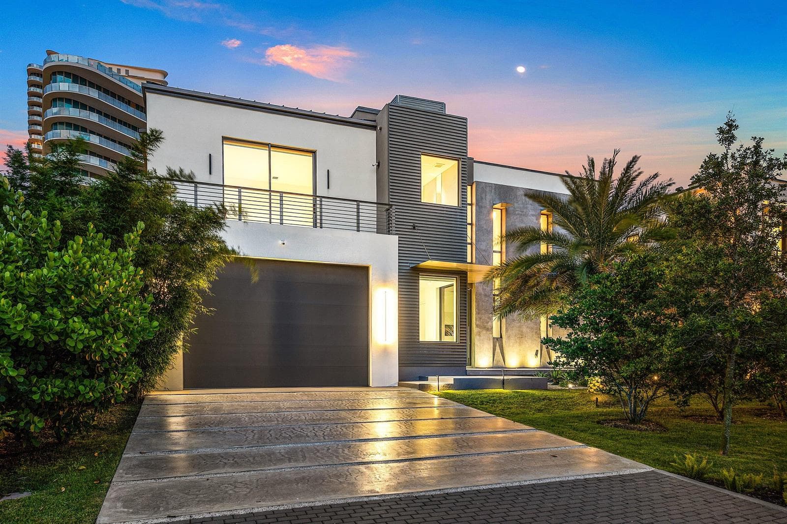 1650 E Terra Mar Drive, Lauderdale By The Sea, FL 33062