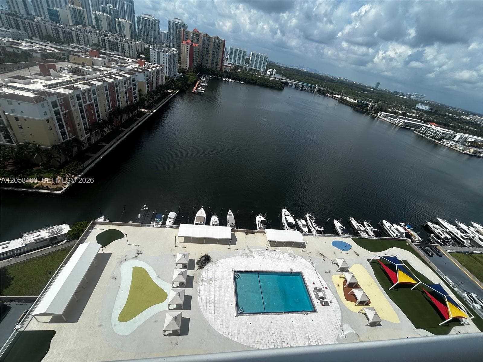 250 174th St # 2102, Sunny Isles Beach, FL 33160 photo 2