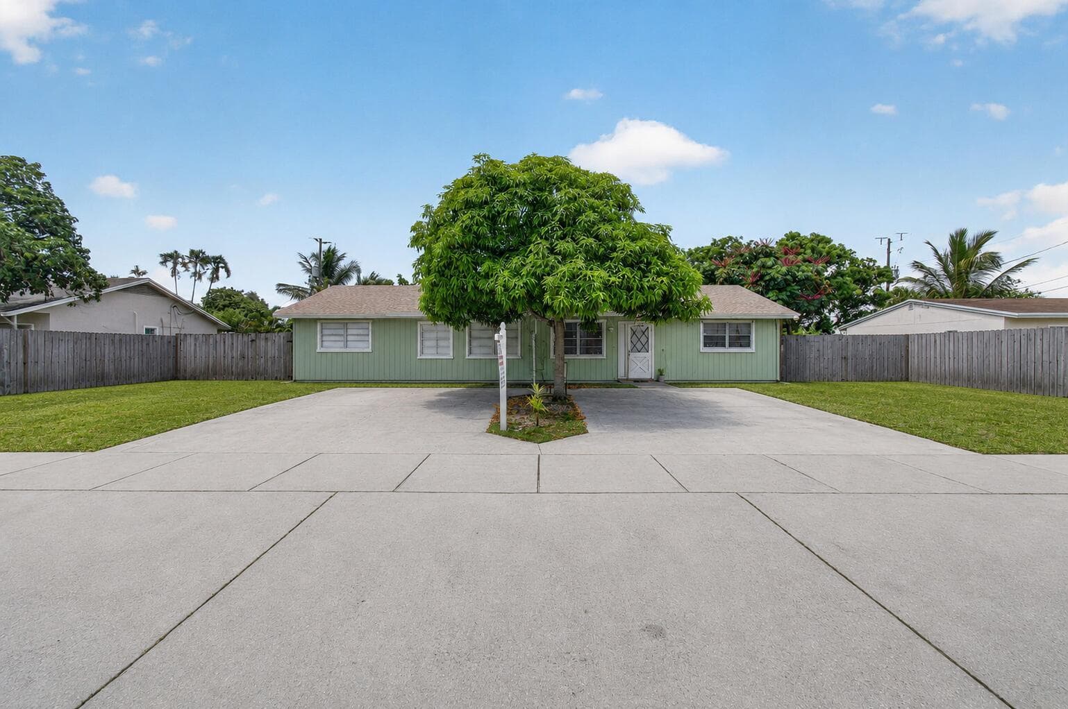 3088 Prince Drive, Lake Worth, FL 33461 photo 2