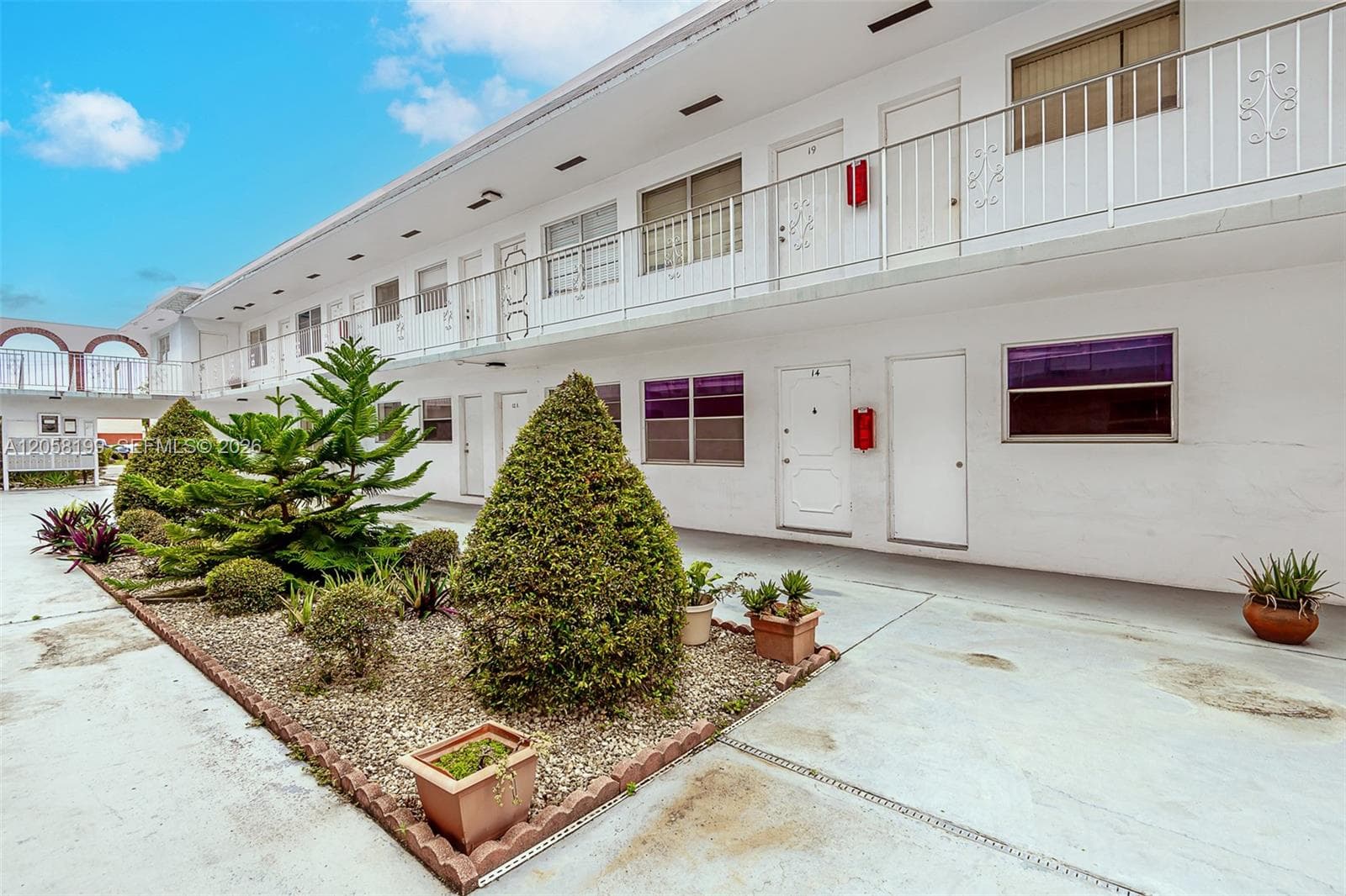 2826 Van Buren St # 8, Hollywood, FL 33020