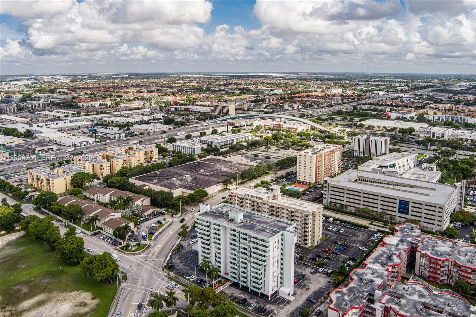 1825 W 44th Pl # 509, Hialeah, FL 33012 photo 3