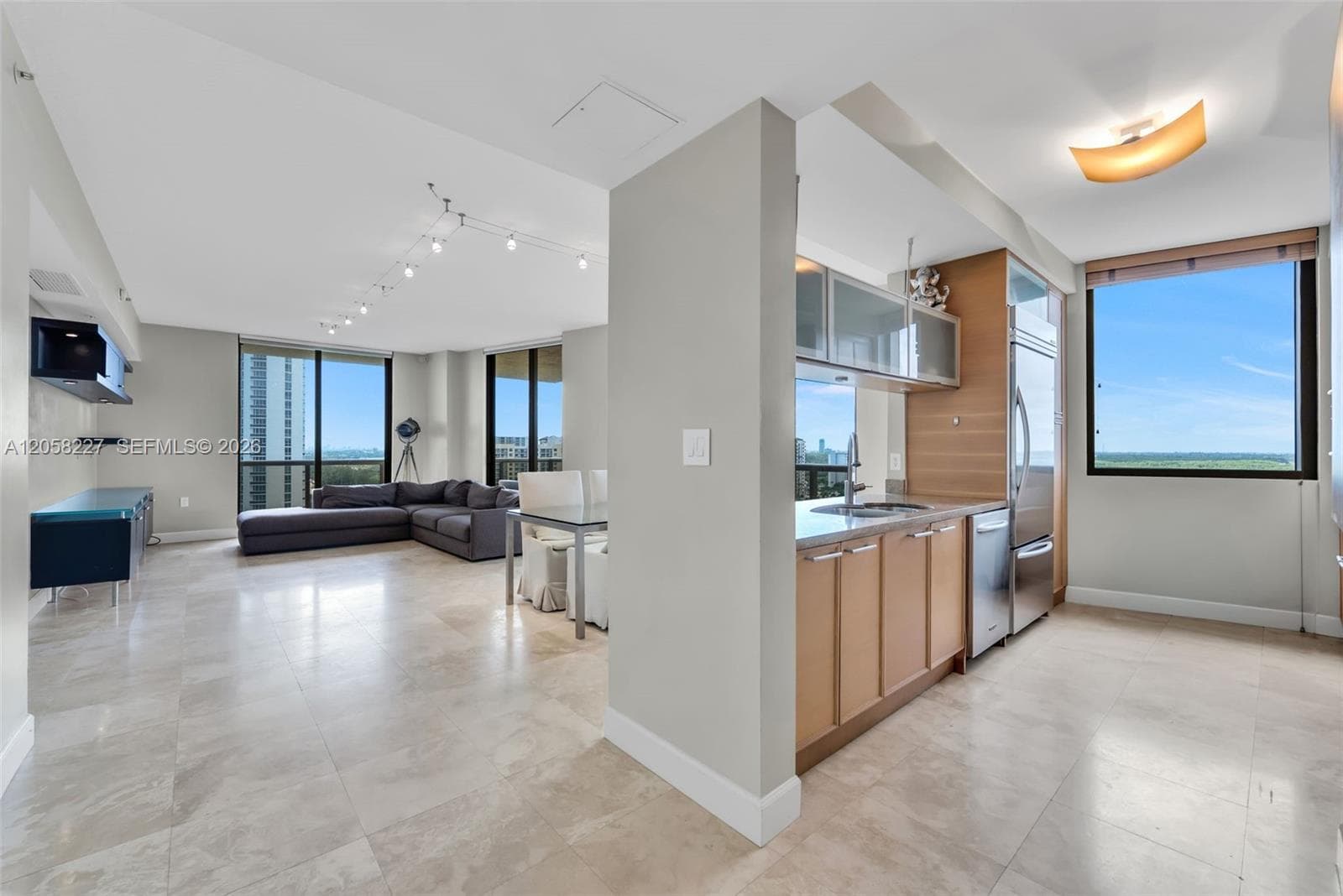 16275 Collins Ave # 1604, Sunny Isles Beach, FL 33160 photo 4