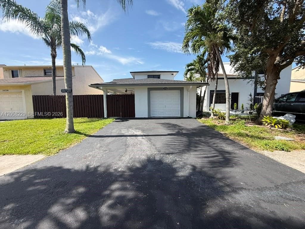 14720 SW 106th Ter, Miami, FL 33196