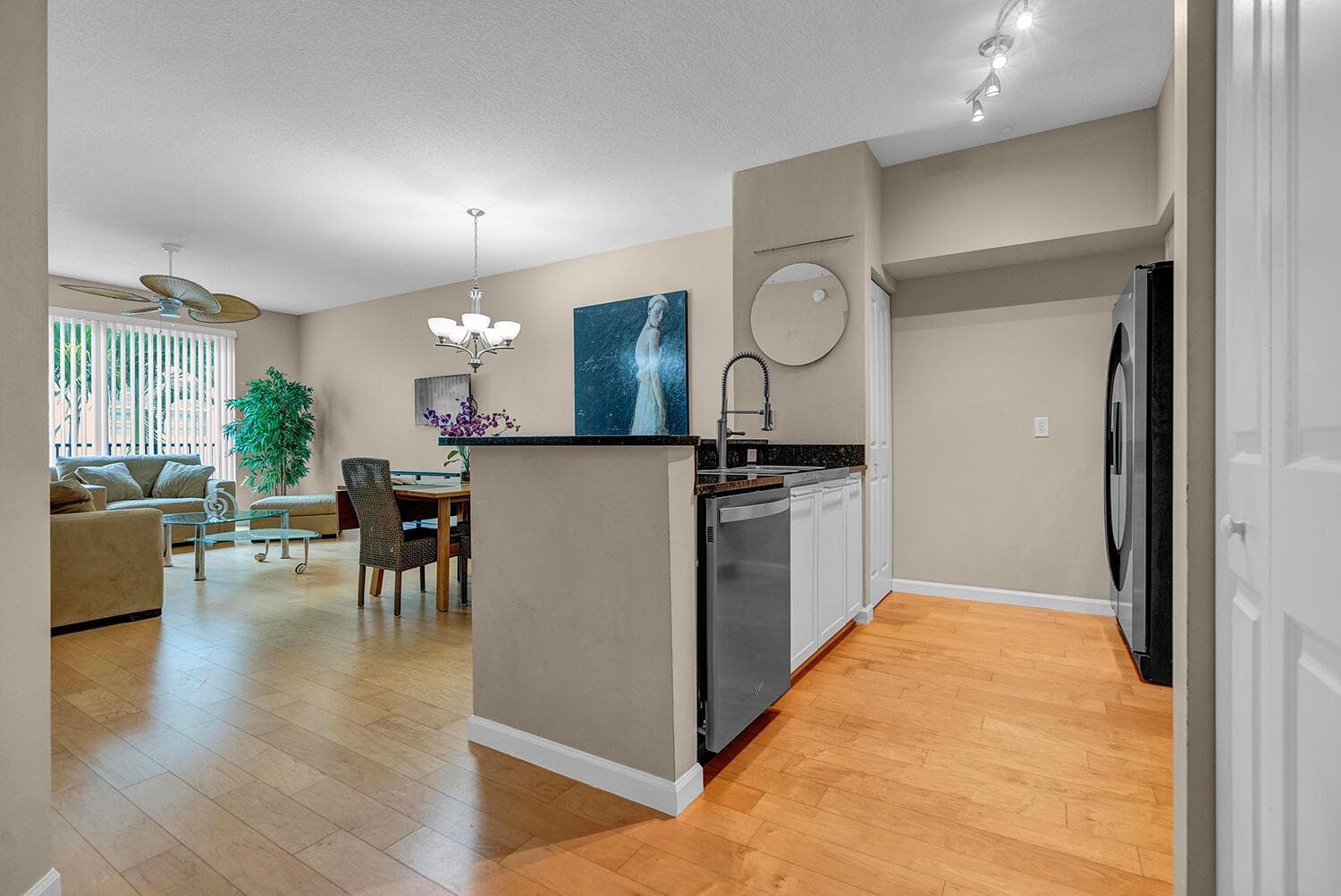 235 NE 1ST Street # 404, Delray Beach, FL 33444 photo 2