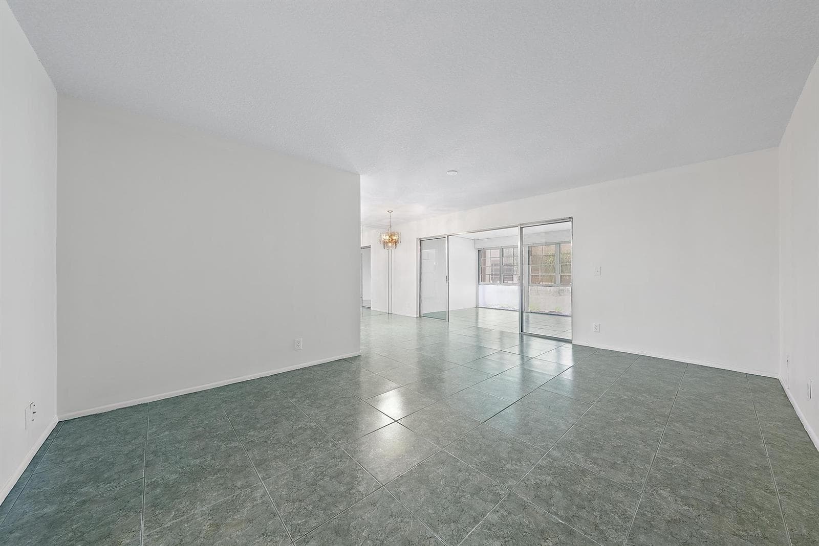2638 Gately Drive E # 45, West Palm Beach, FL 33415 photo 3