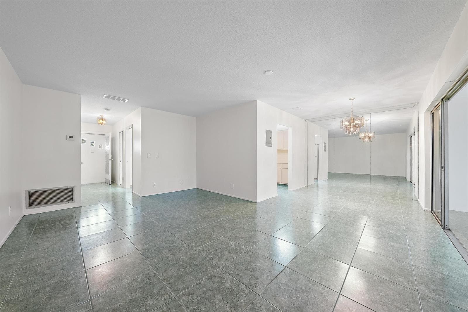 2638 Gately Drive E # 45, West Palm Beach, FL 33415 photo 5