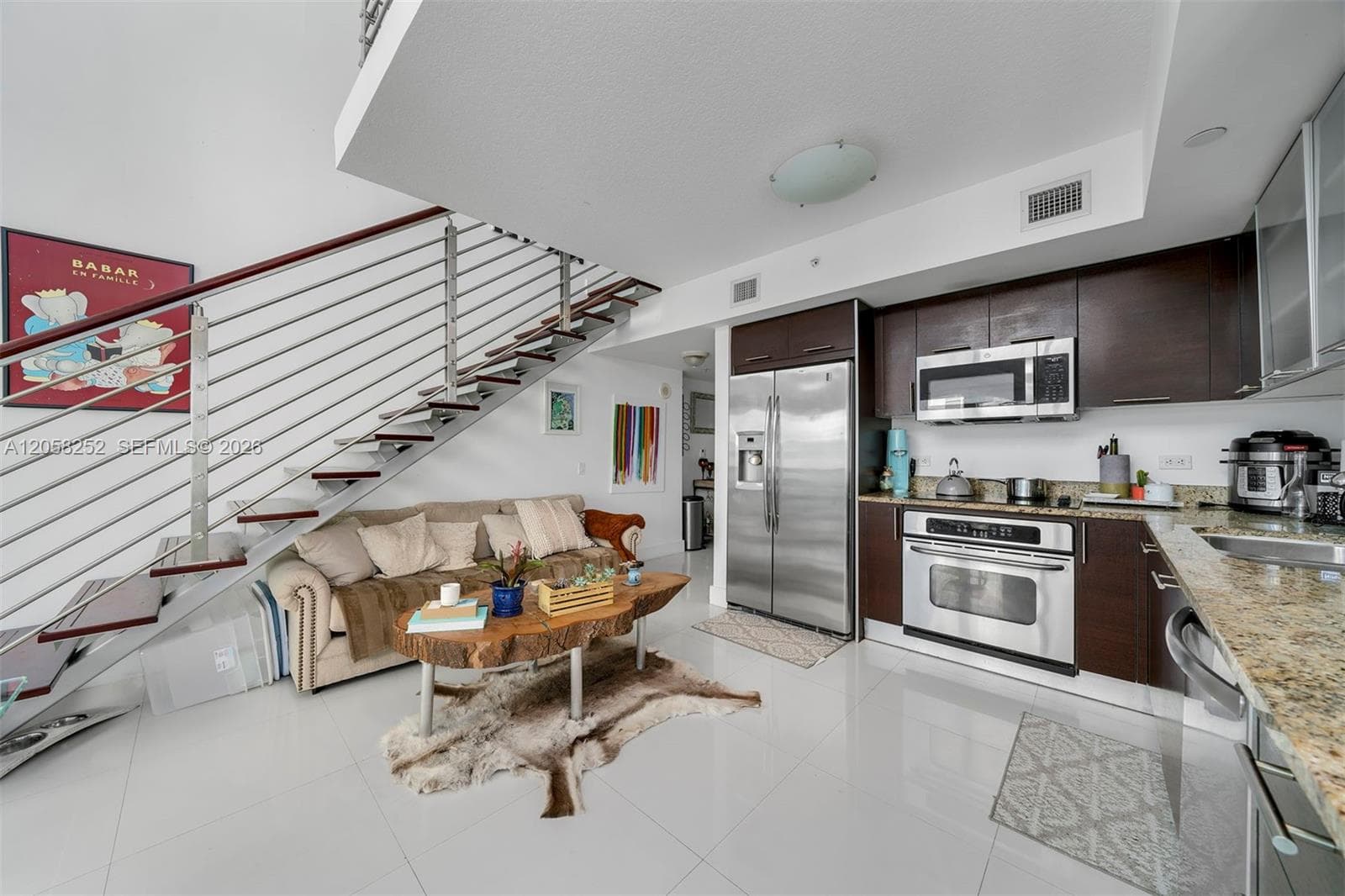 41 SE 5th St # 2117, Miami, FL 33131 photo 4